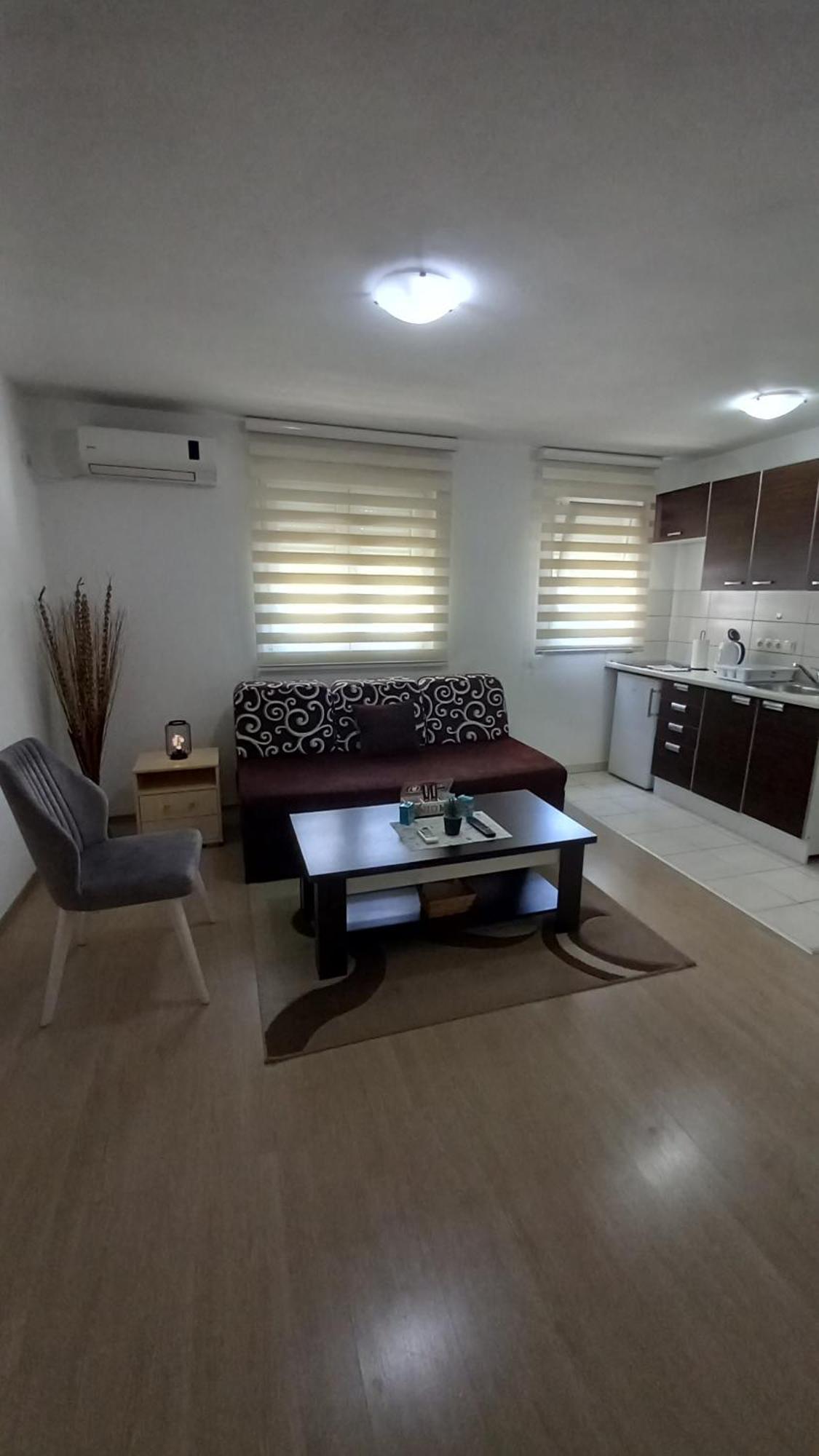 Apartments Platz Мостар Екстер'єр фото