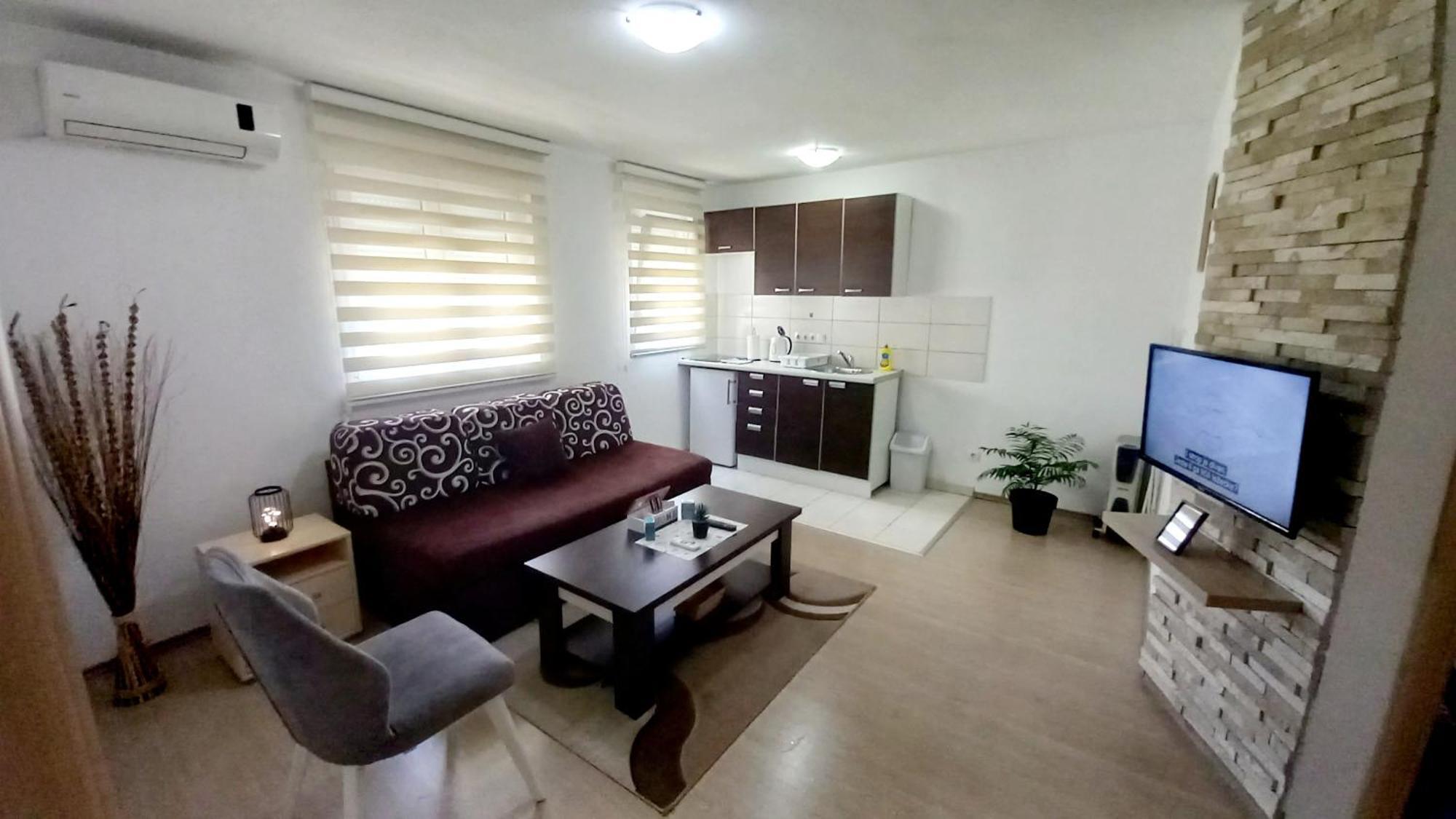 Apartments Platz Мостар Екстер'єр фото